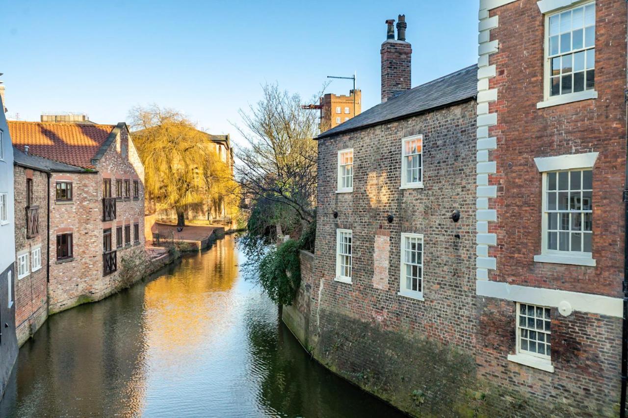 Walmgate Riverside Appartement York Buitenkant foto